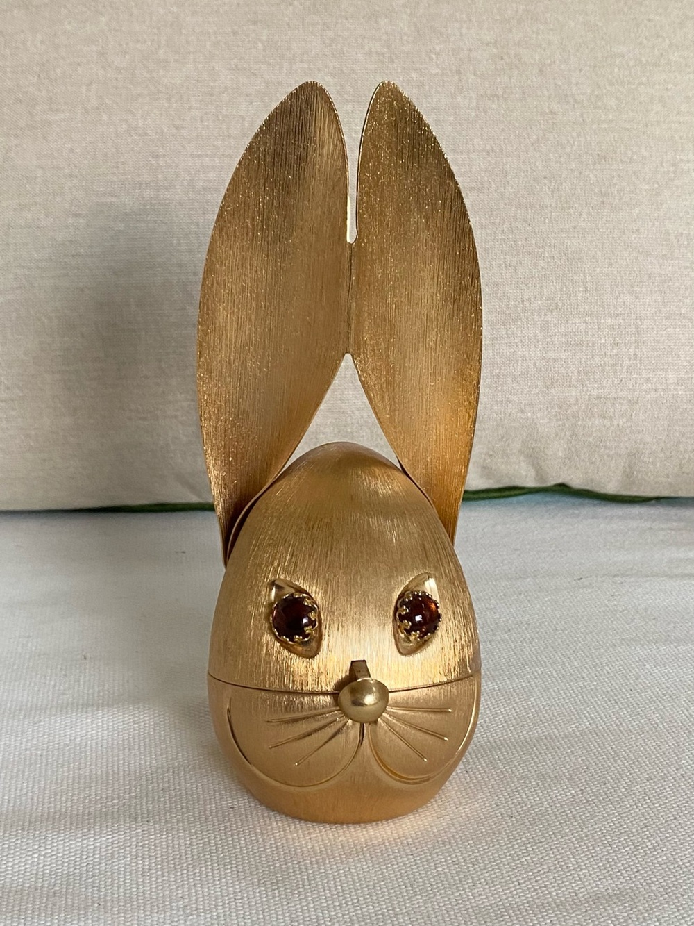 Vtg 60s NAPIER Gold Rabbit Bunny Coin Bank Amber Jeweled Eyes Mid Century Modern